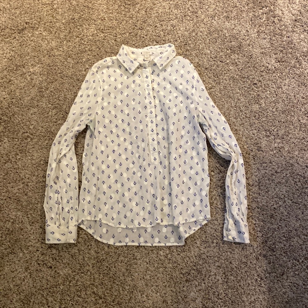 Anchor Button Up